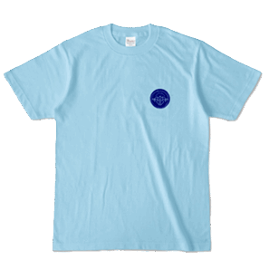 ブルーのTシャツ